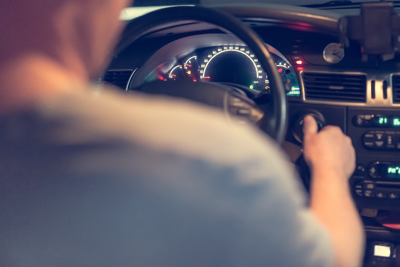 Psychologia kierowcy: Jak emocje wpływają na zachowania za kierownicą